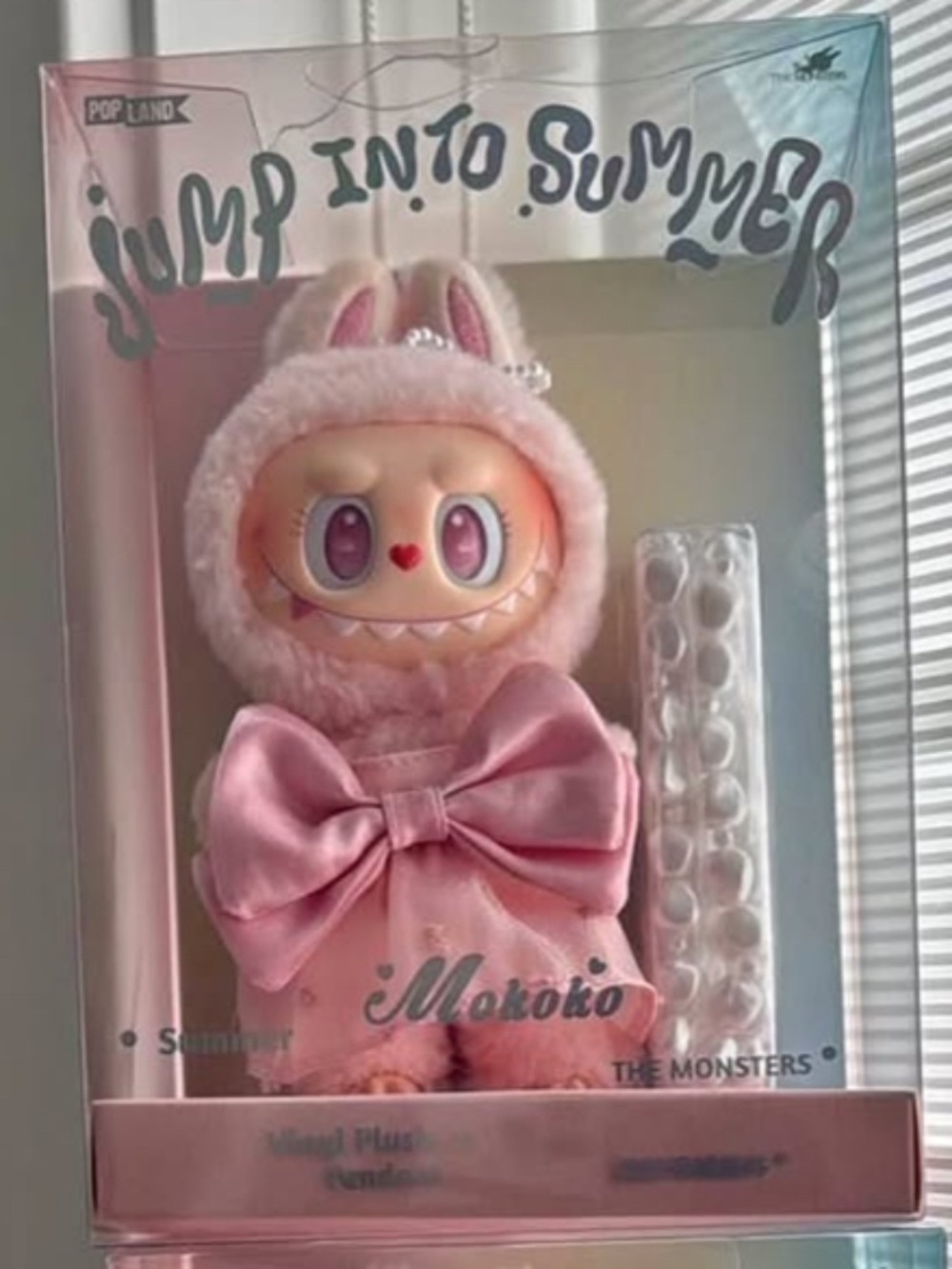 Mokoko Jump Into Summer Pink Labubu Popmart NEW